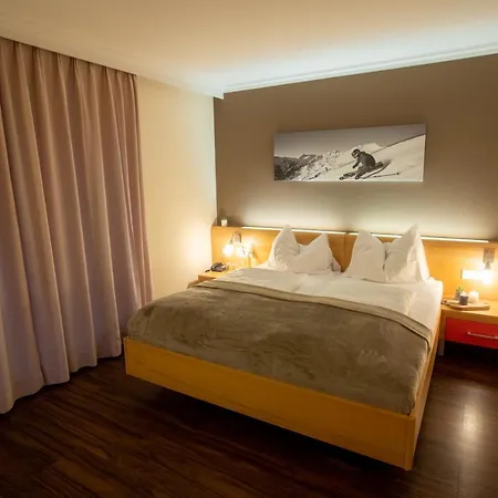 Auwirt Zentrum Ξενοδοχείο 4*